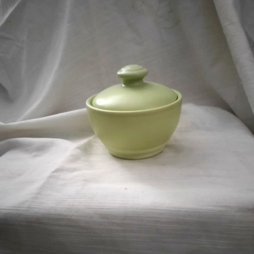 ⭐3 for$15 Pfaltzgraf bowl with lid - Picture 5 of 8